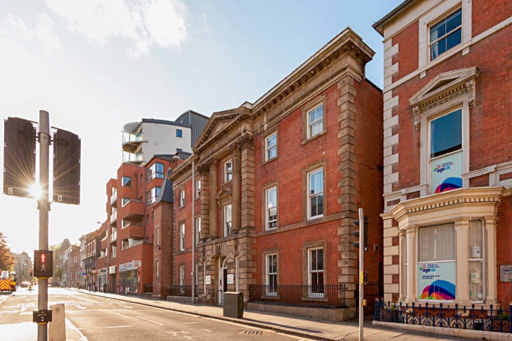 bard-house-student-flats-in-nottingham-xenia-students